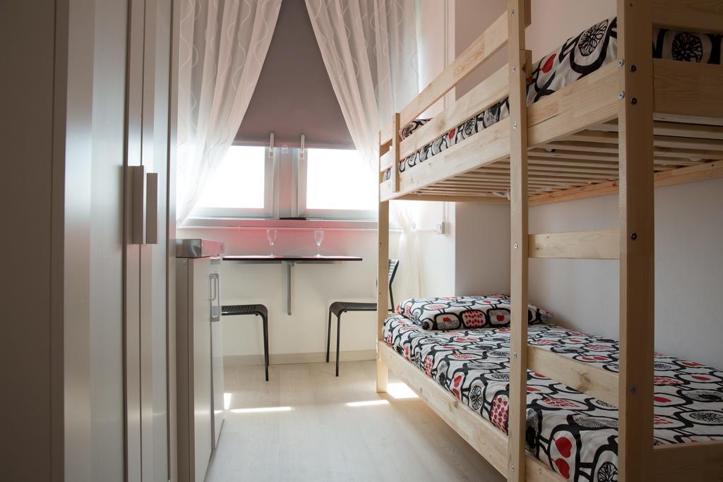 Federico Fellini Apartment Rimini Phòng bức ảnh